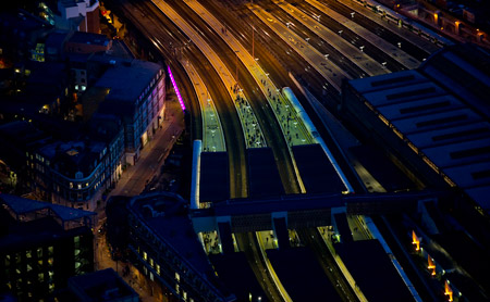 jasonhawkes-london-bridge-station